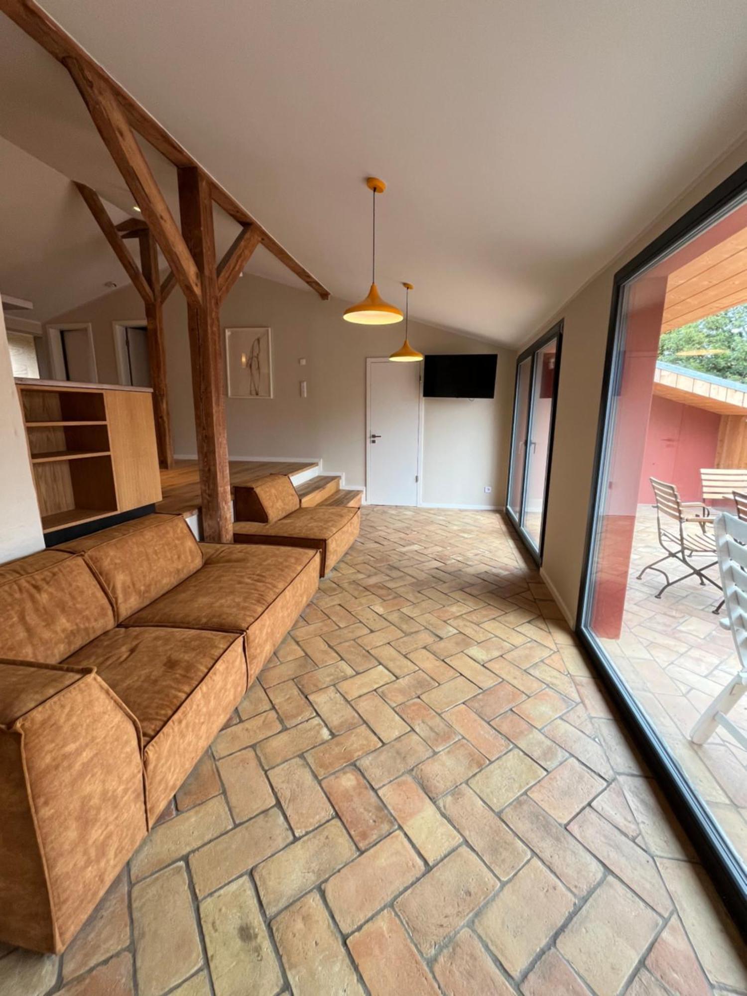 Grosse Mit Loggia